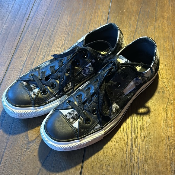 Converse All-Star Buffalo Plaid Low Top Sneakers - Picture 3 of 8
